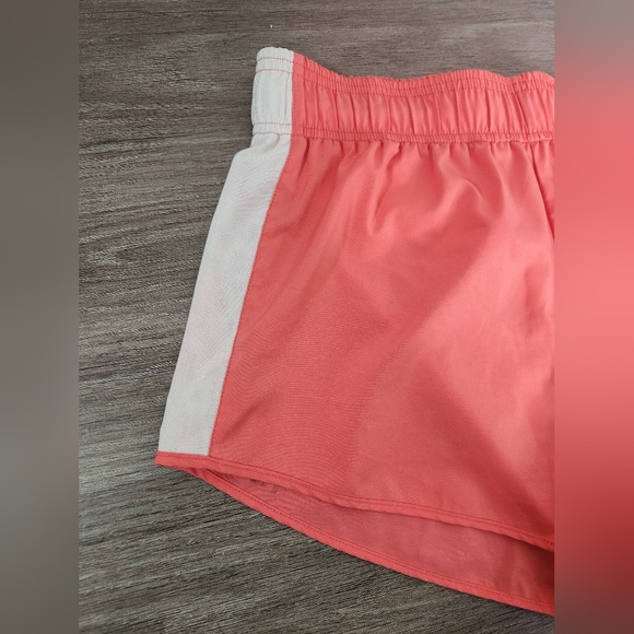 Oakley Low Rise Running Shorts - Picture 6 of 6